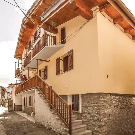 La Grivola Apartman *